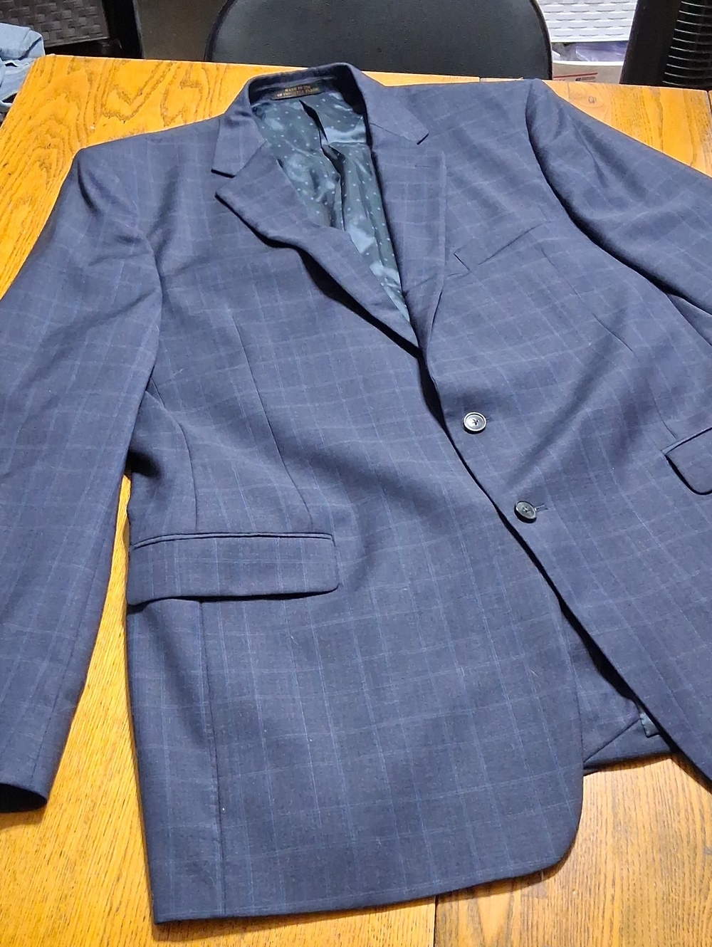 JoS. A BANK Mens BLAZER XL ?? NAVY BLUE PLAID ?? Preowned Coat Jacket Sport ?